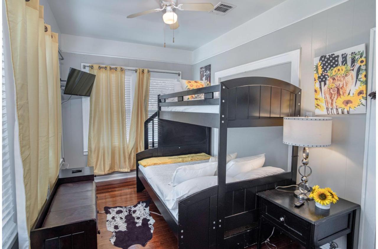 Stunning 3 Bedroom Home Near Dt Alamodome - Riverwalk San Antonio Exteriér fotografie